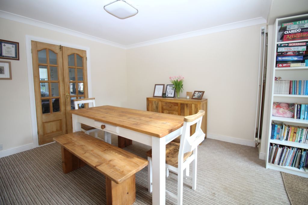 Property photo 3 of 25 Photo 7