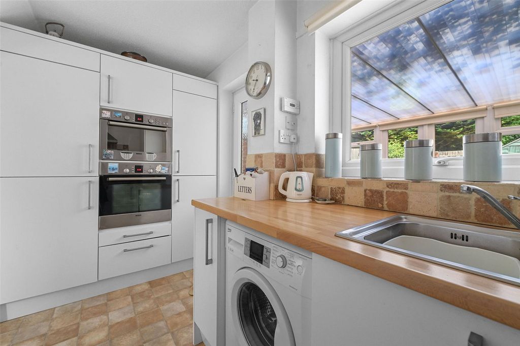 Property photo 2 of 16 Picture No. 07
