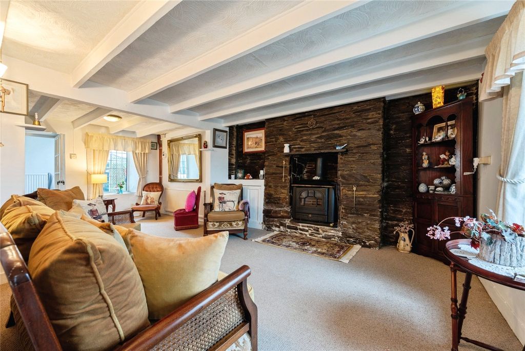 Property photo 2 of 19 Picture No. 42