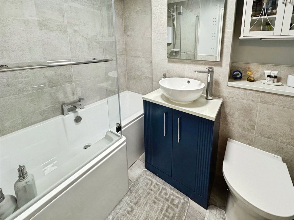 Property photo 3 of 14 Picture No. 08