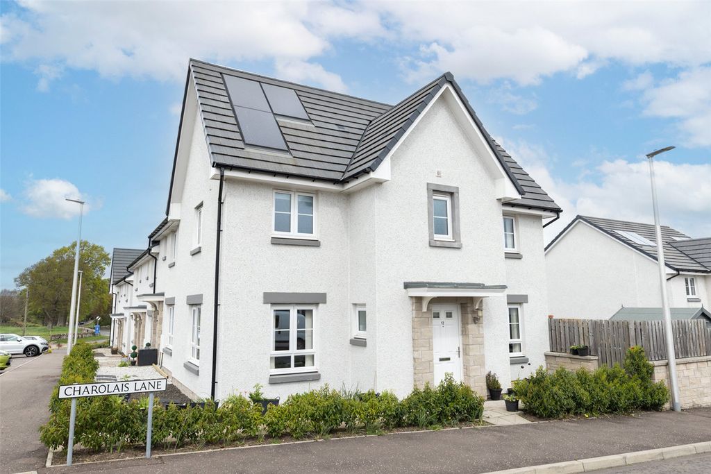 Property photo 1 of 14 External