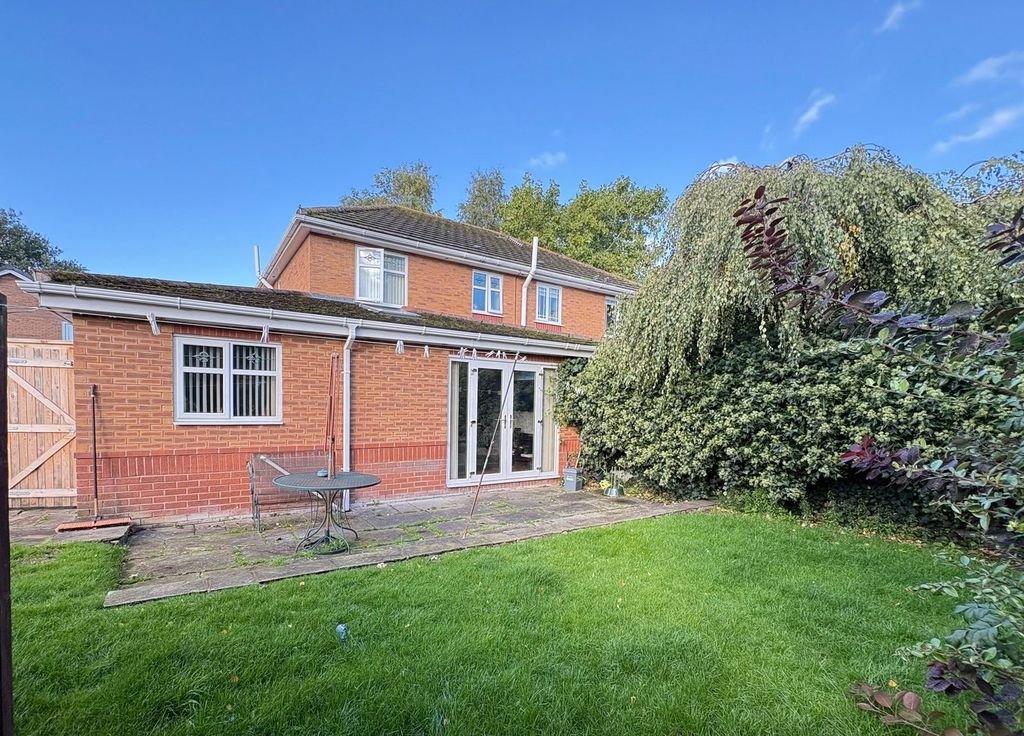 Property photo 3 of 26