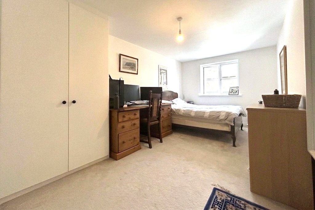 Property photo 3 of 10 Picture 3