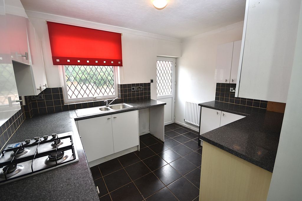 Property photo 2 of 22