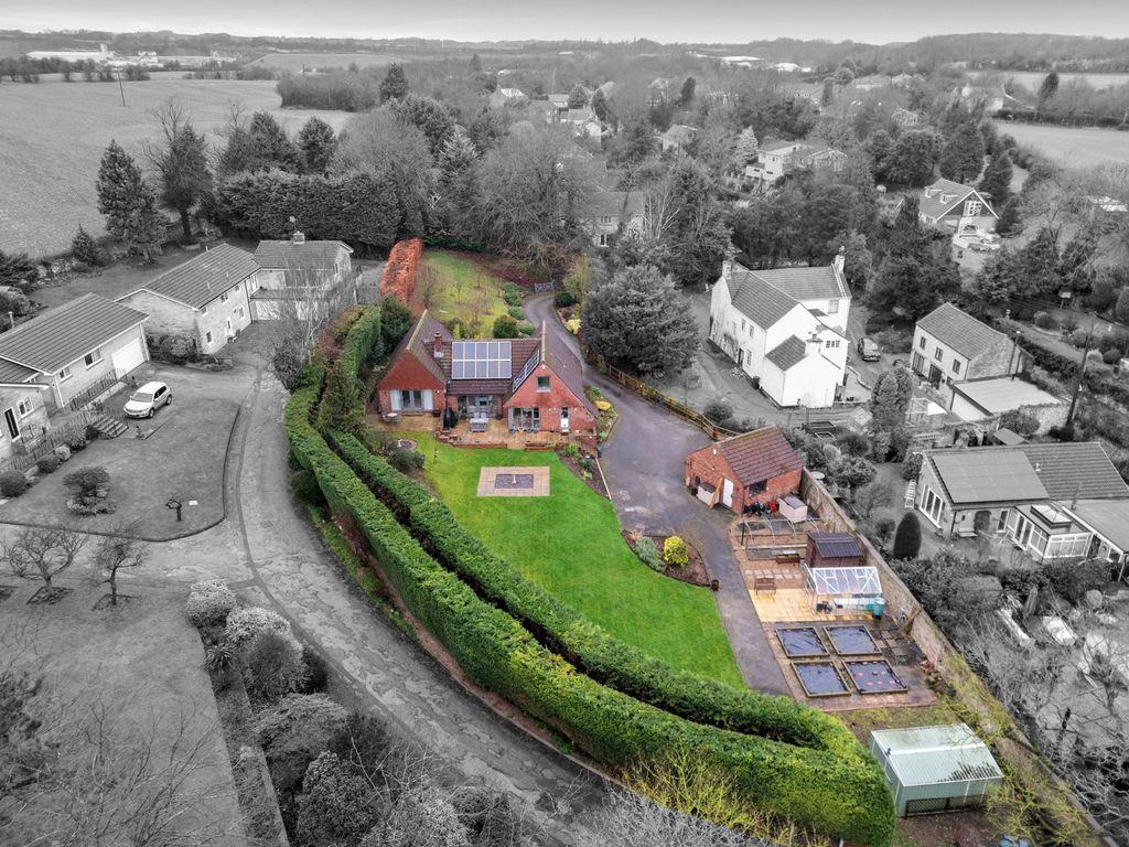 Property photo 1 of 47