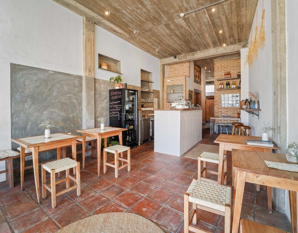 Property photo 3 of 30