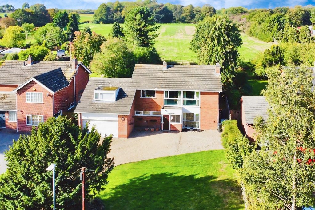 Property photo 1 of 23