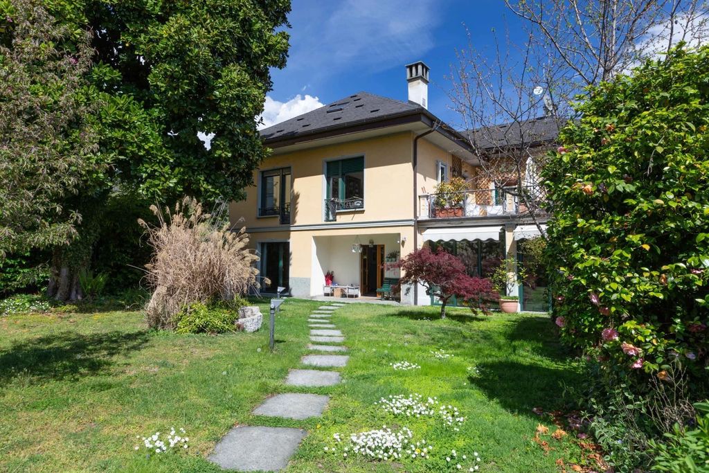 Property photo 1 of 22
