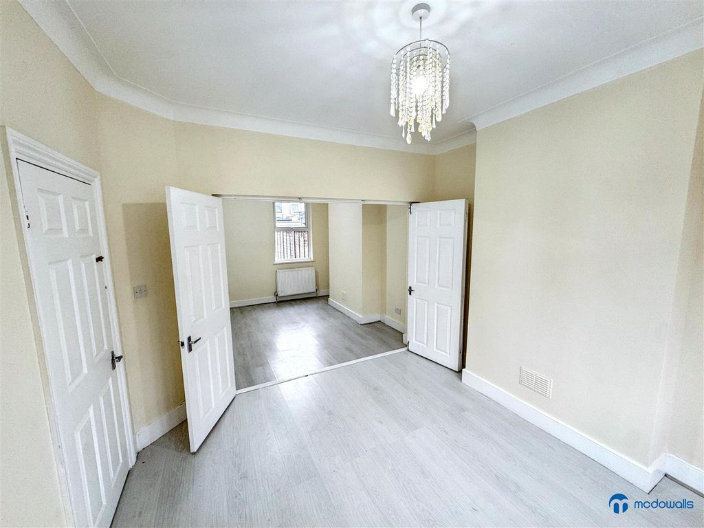 Property photo 3 of 23 Img_3990.Jpg