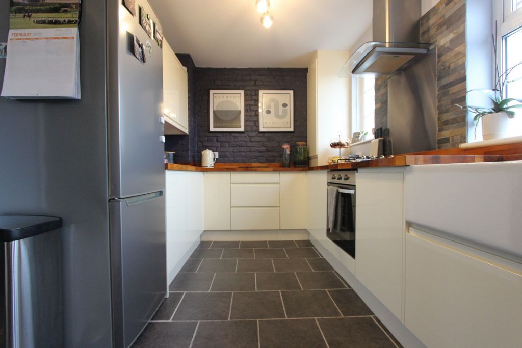 Property photo 3 of 14 Photo 15