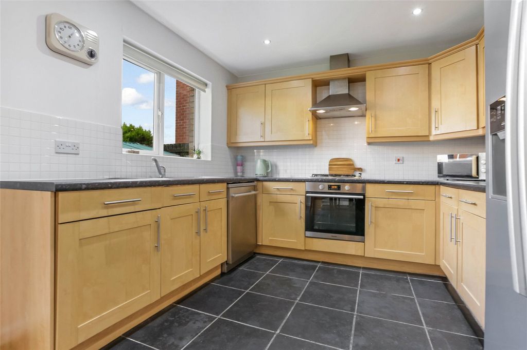 Property photo 3 of 18 Picture No. 03