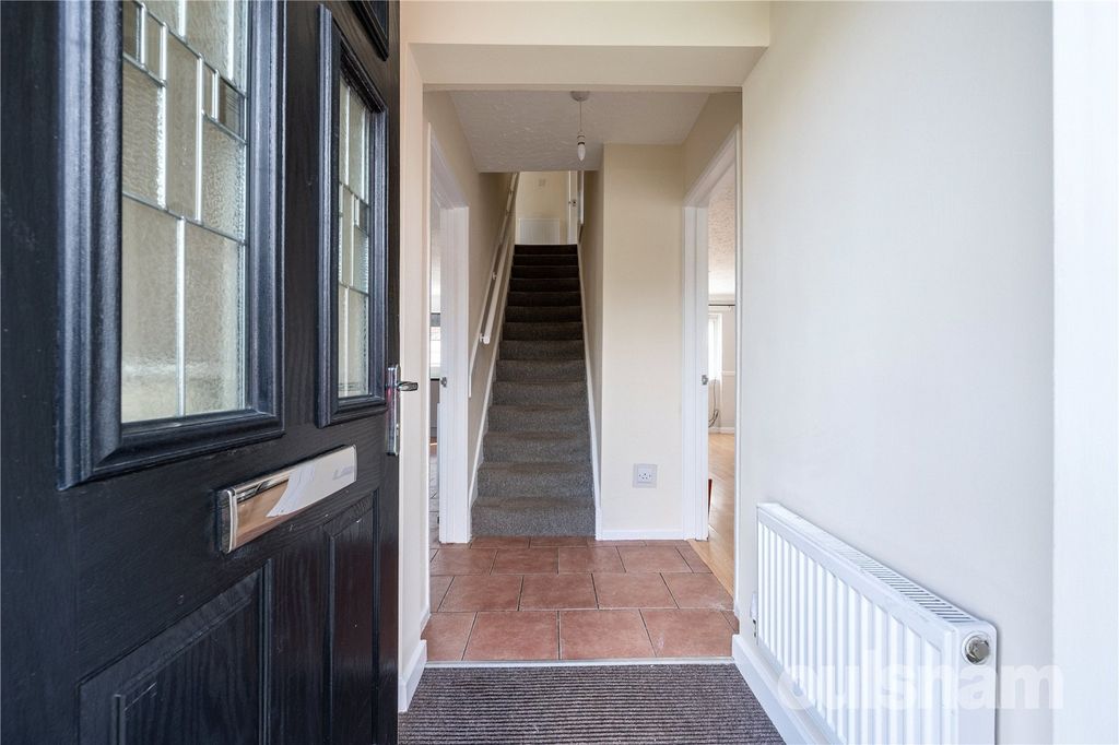 Property photo 3 of 15 Picture No. 11