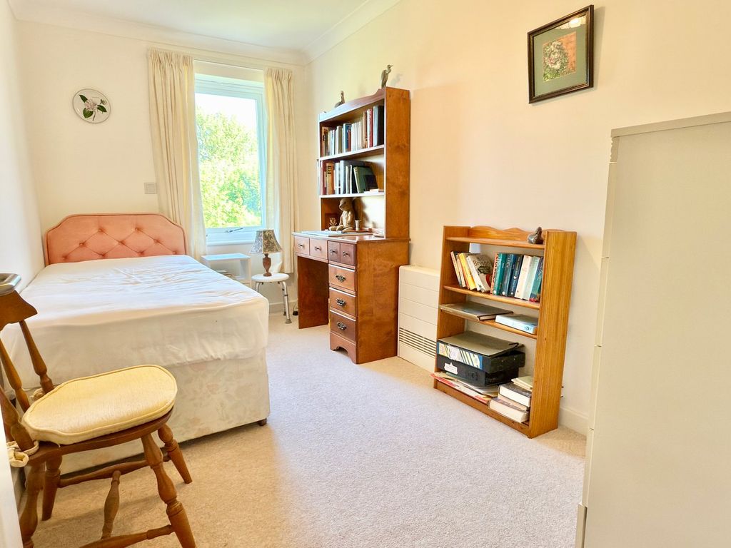 Property photo 3 of 13