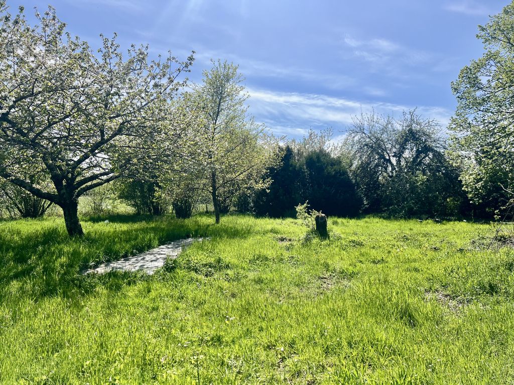 Property photo 2 of 6