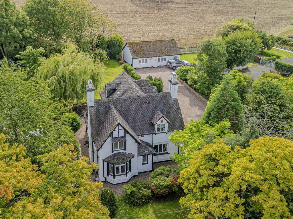 Property photo 1 of 46
