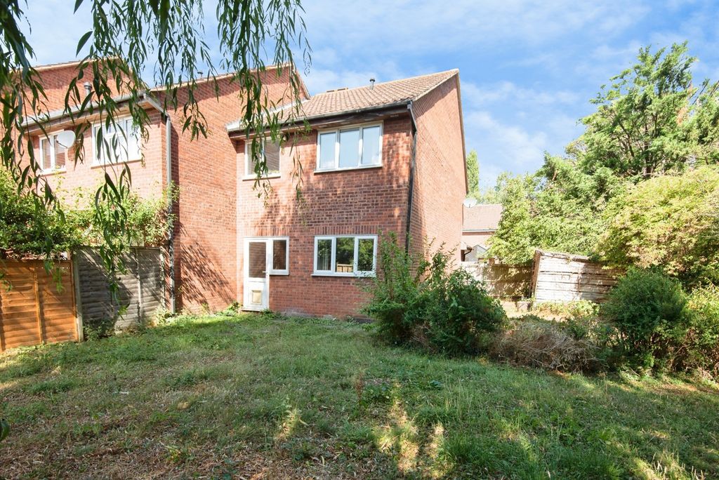 Property photo 1 of 24 Rear Garden
