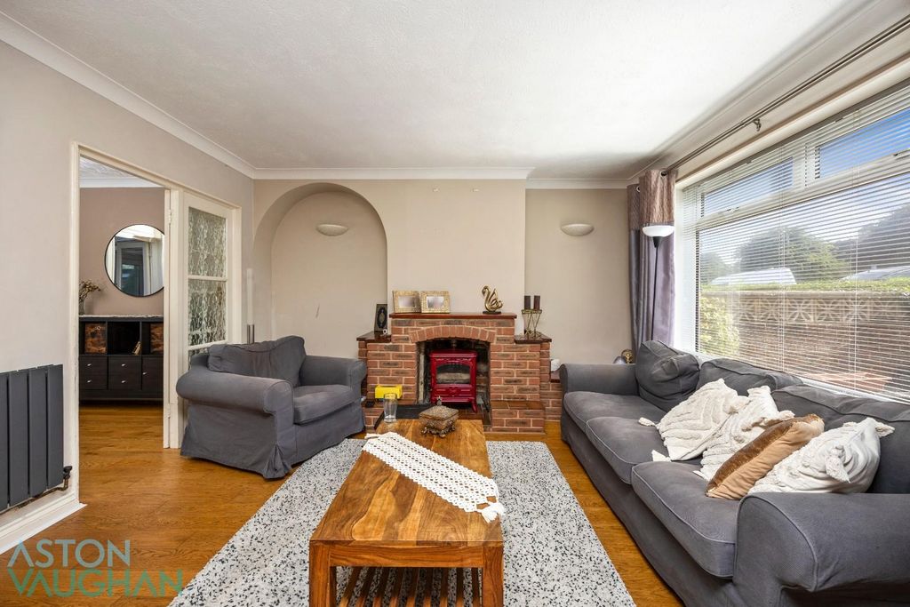 Property photo 2 of 29