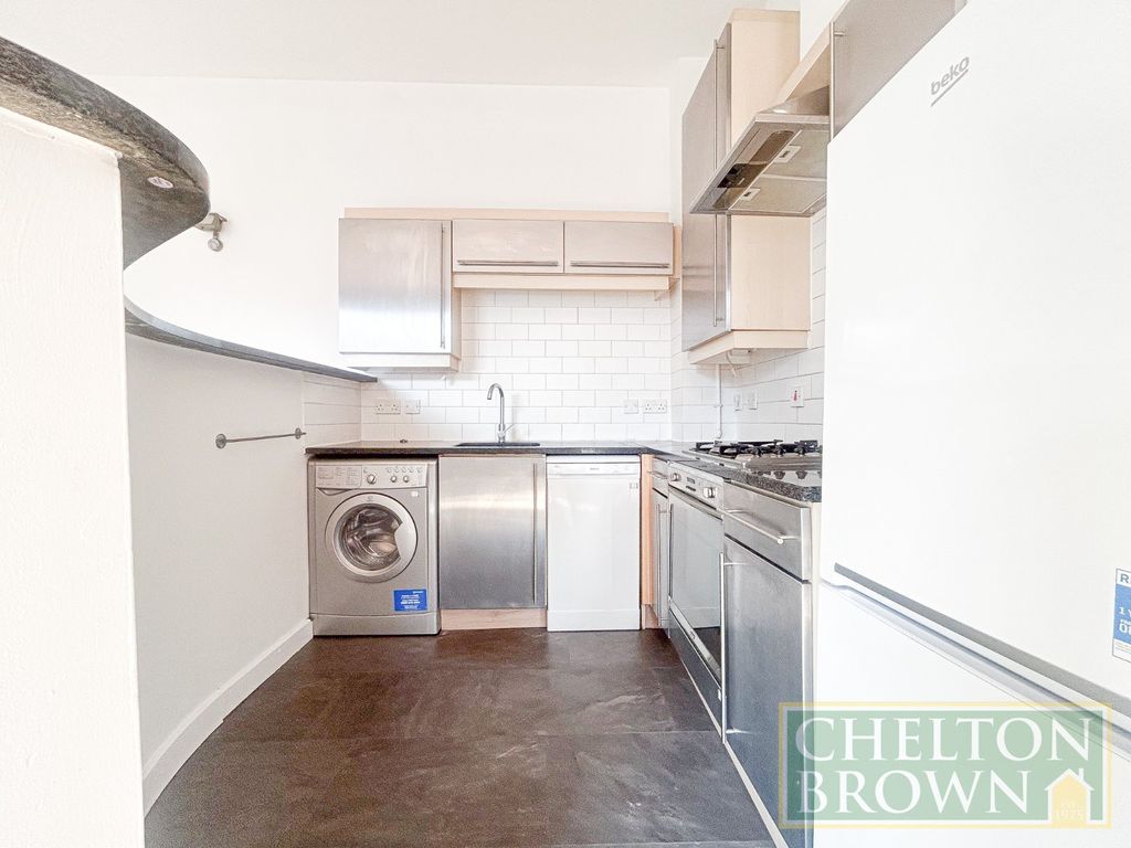 Property photo 2 of 29 Kitchen