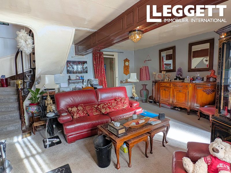 Property photo 2 of 10