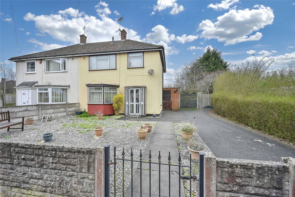 Property photo 1 of 24 Picture No. 05