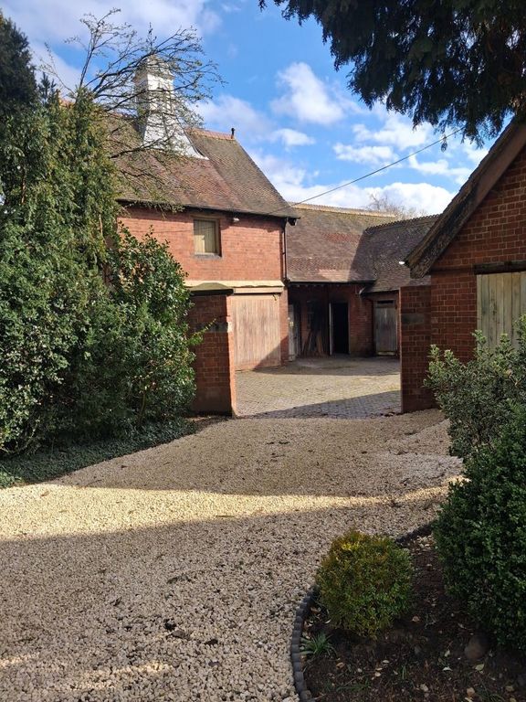 Property photo 2 of 15