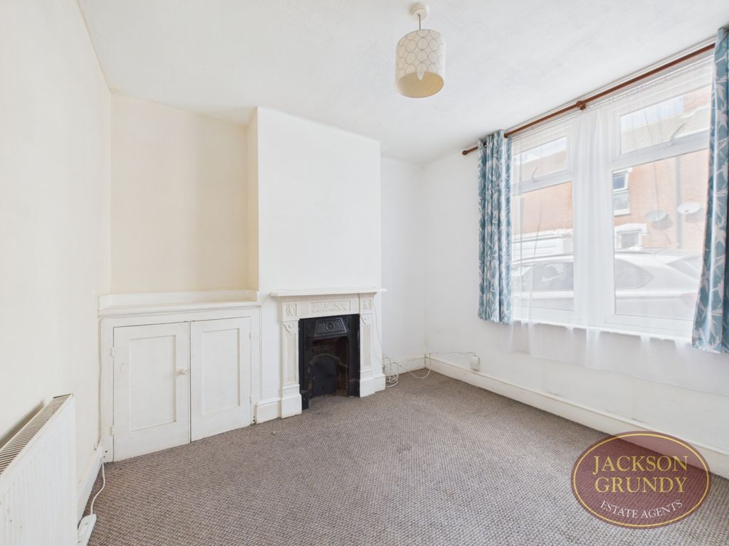 Property photo 2 of 9 Stanhope Road