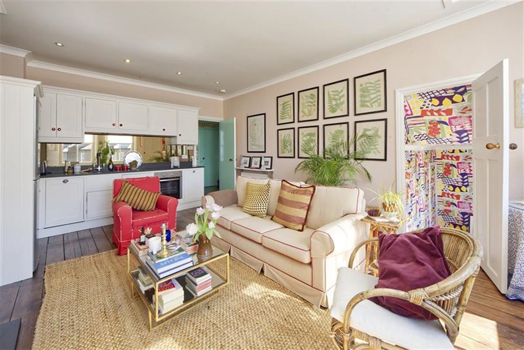 Property photo 1 of 6 (Main)