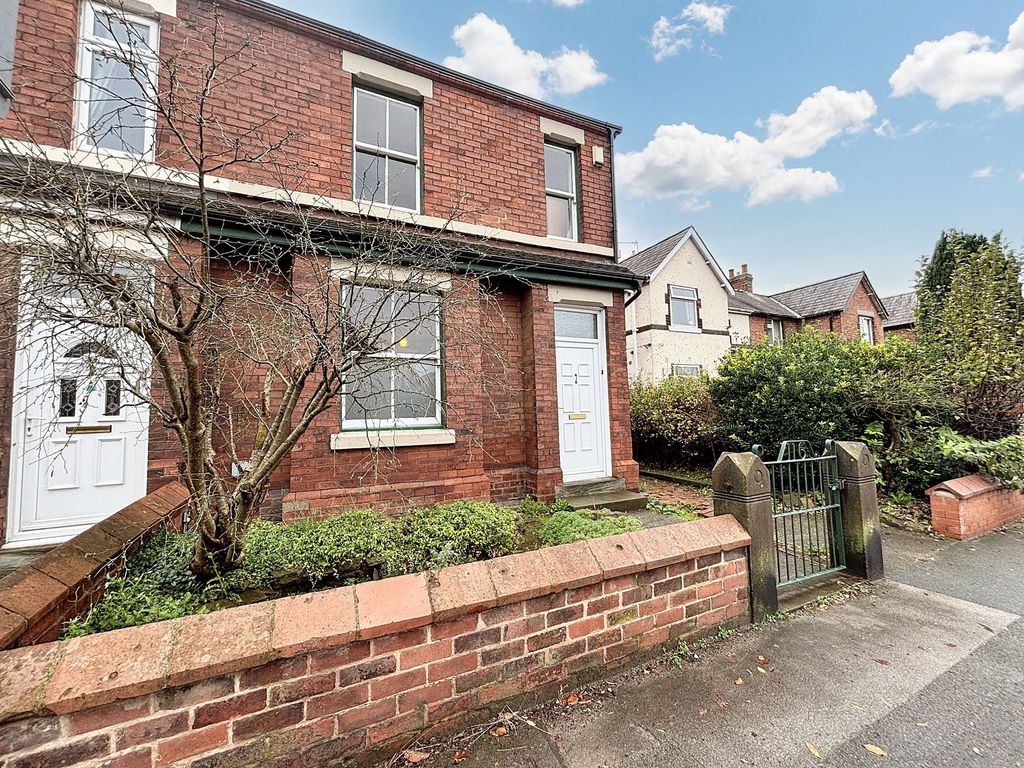 Property photo 1 of 15 Front