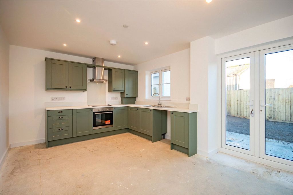 Property photo 3 of 10 Picture No. 49