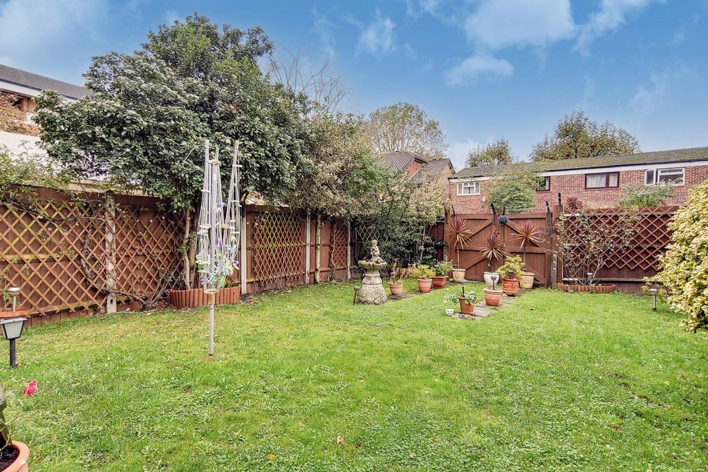 Property photo 3 of 15