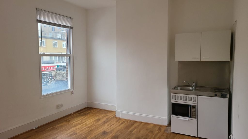 Property photo 2 of 2