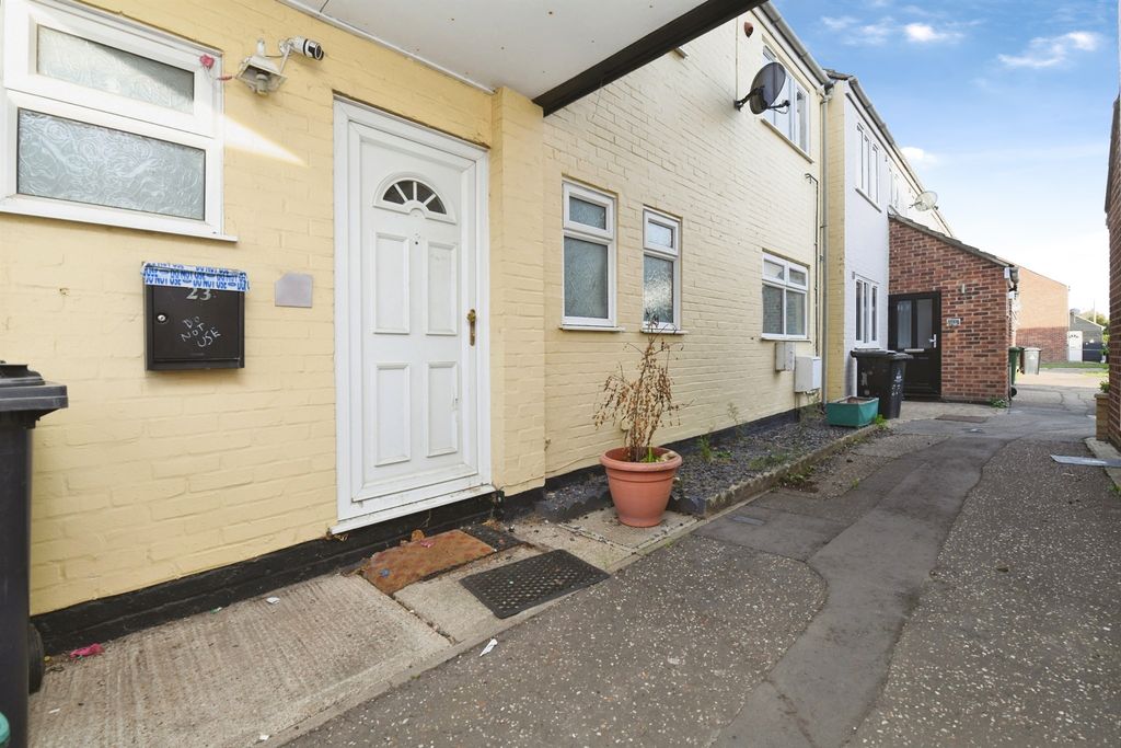 Property photo 1 of 22