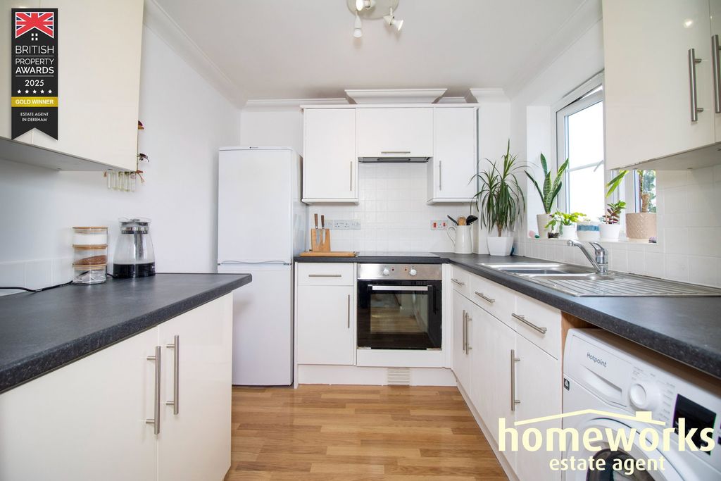 Property photo 3 of 7