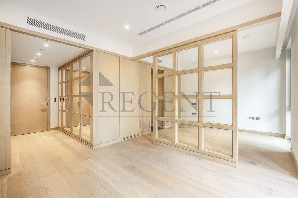 Property photo 2 of 9 (Main)