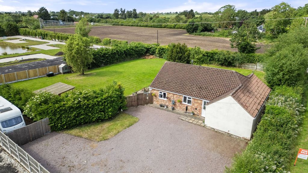 Property photo 1 of 31