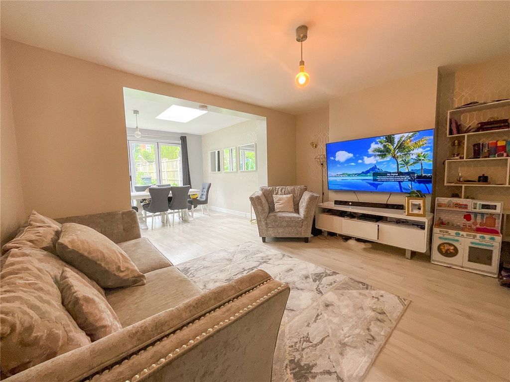 Additional image 6 of 3 bed semi-detached house to rentBoulton Walk, Birmingham, West Midlands B23