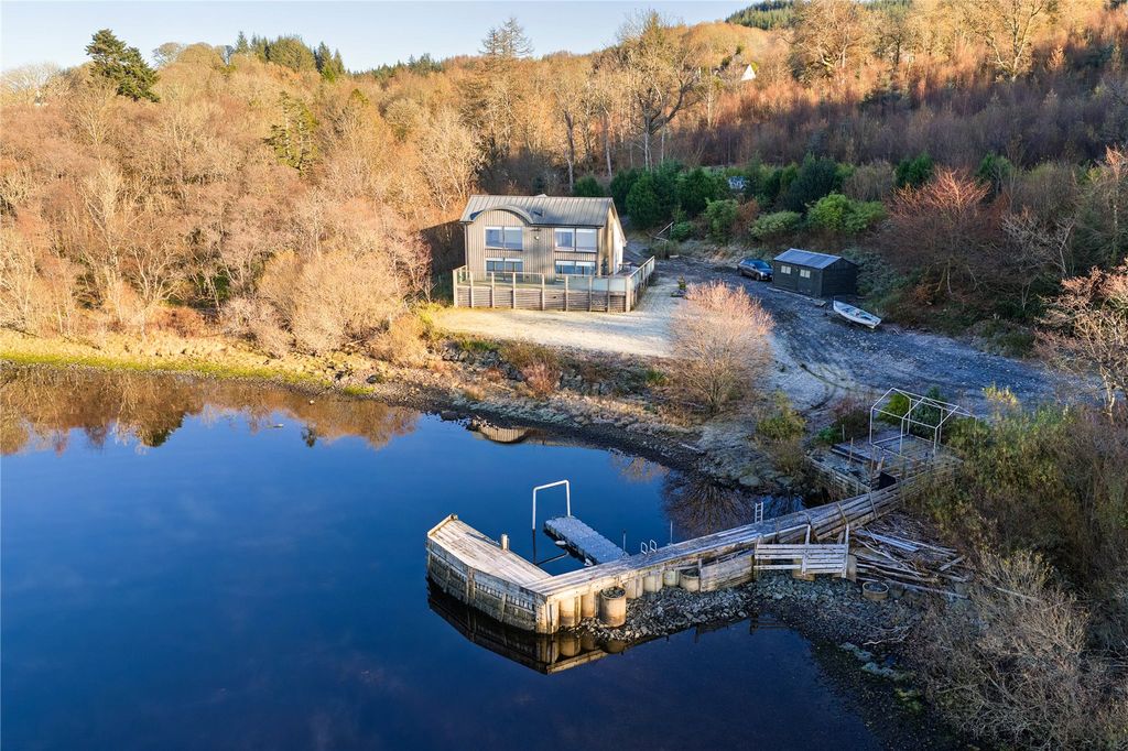 Property photo 2 of 23 Picture No. 20