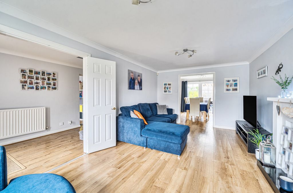 Property photo 3 of 23 1363107-10-68E669...