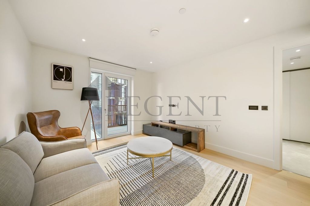 Property photo 2 of 15 Open Plan