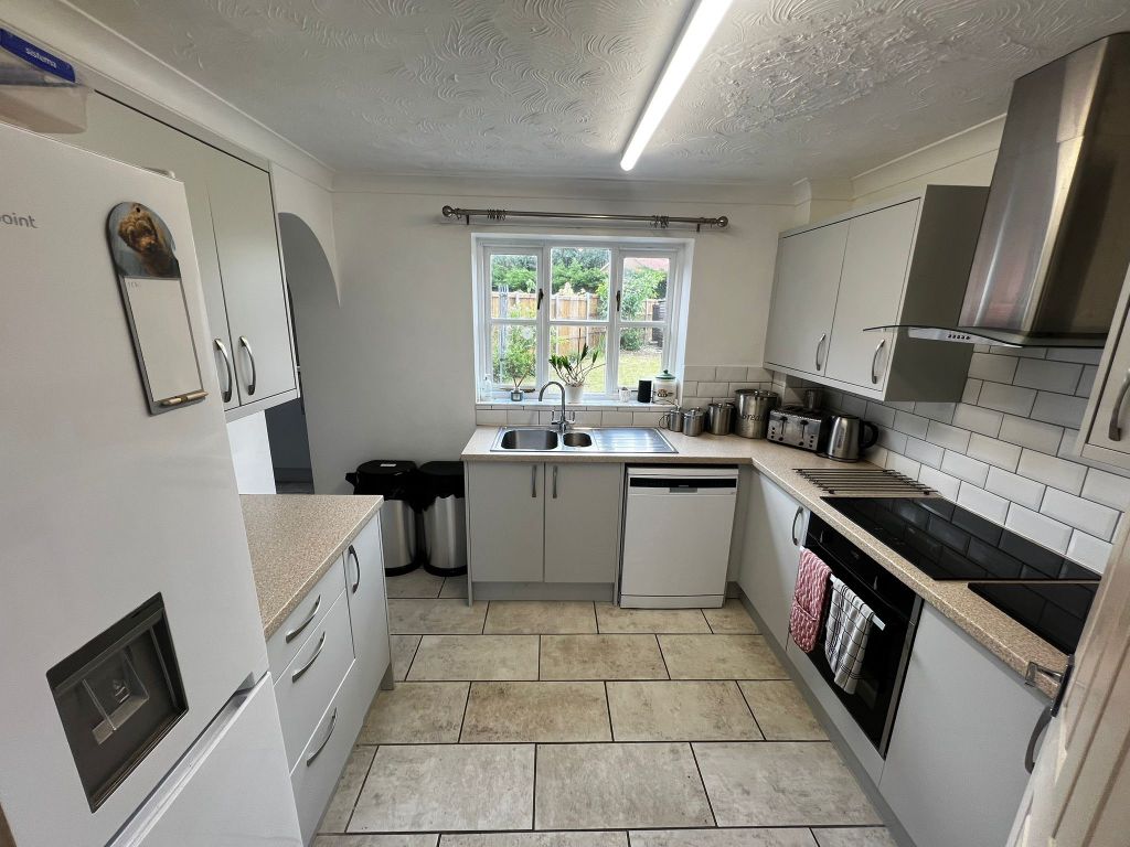 Property photo 2 of 11 Image