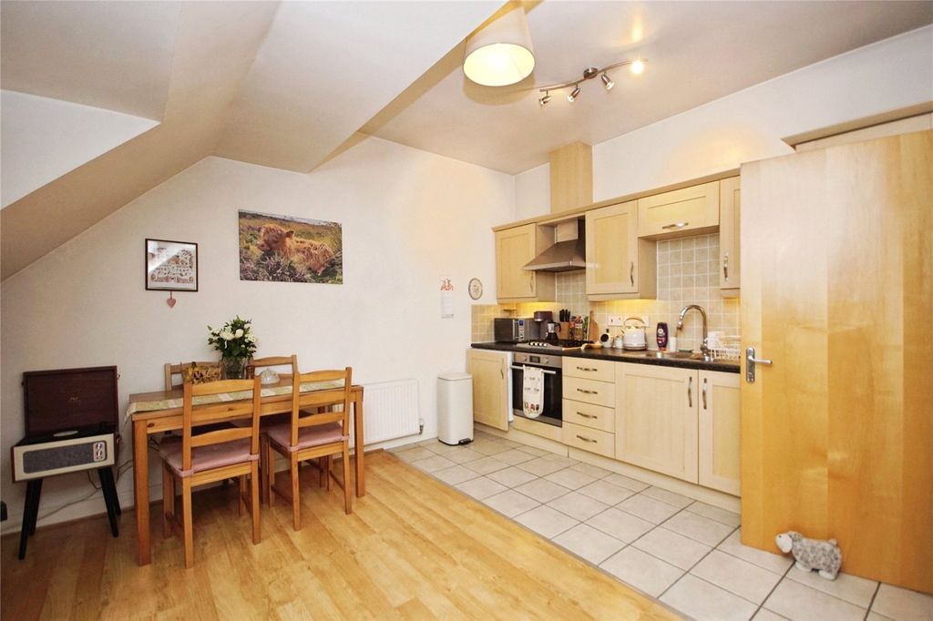 Property photo 2 of 16 Picture No. 16