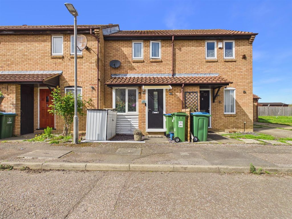 Property photo 1 of 12 Cam02435G0-Pr0213-Still022.Jpg