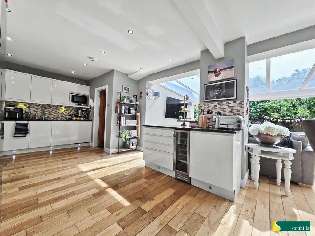 Property photo 3 of 26 12(2).Jpg