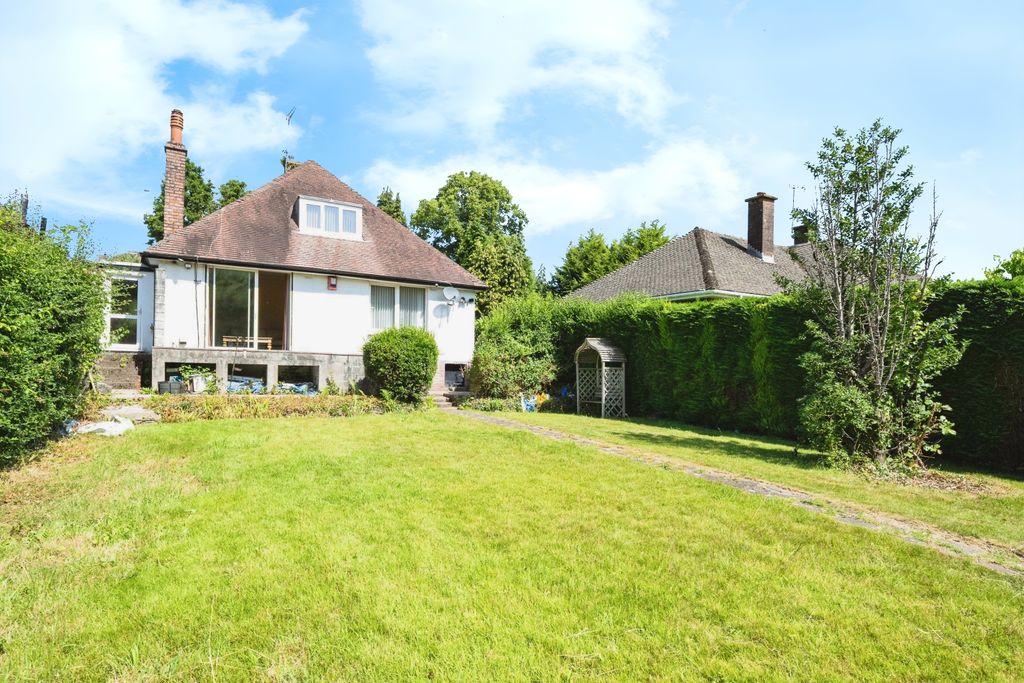 Property photo 2 of 15