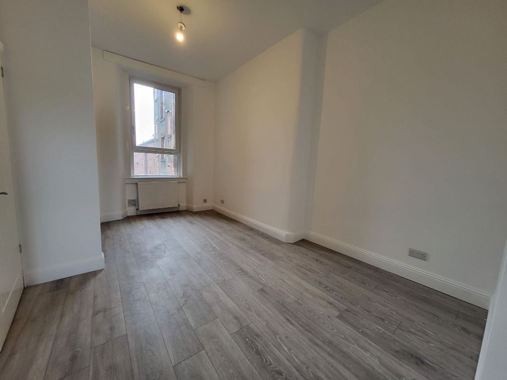 Property photo 3 of 10 Photo 3