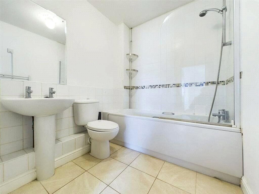 Property photo 3 of 7 Picture No. 02
