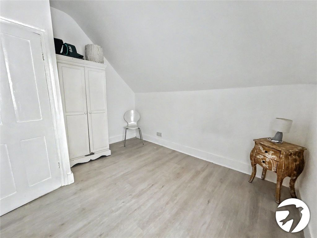 Property photo 3 of 22 Picture No. 48