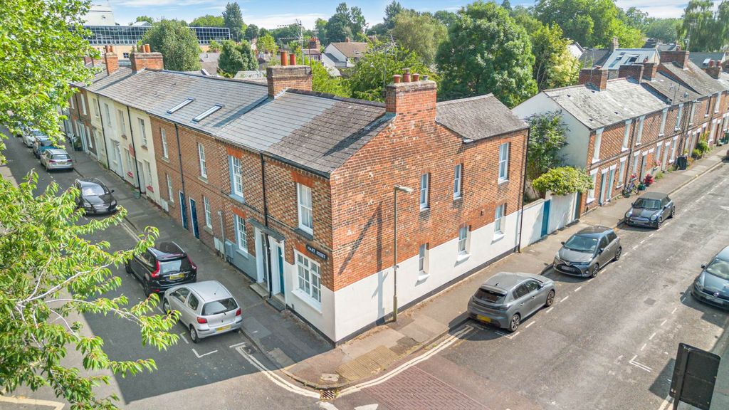 Property photo 1 of 26