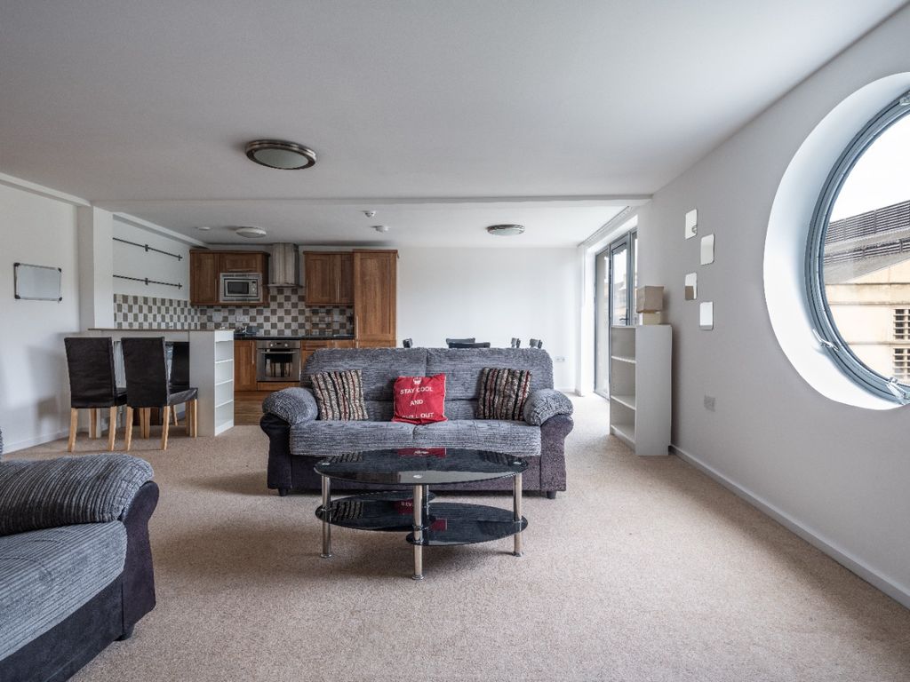 Property photo 1 of 12 3820800