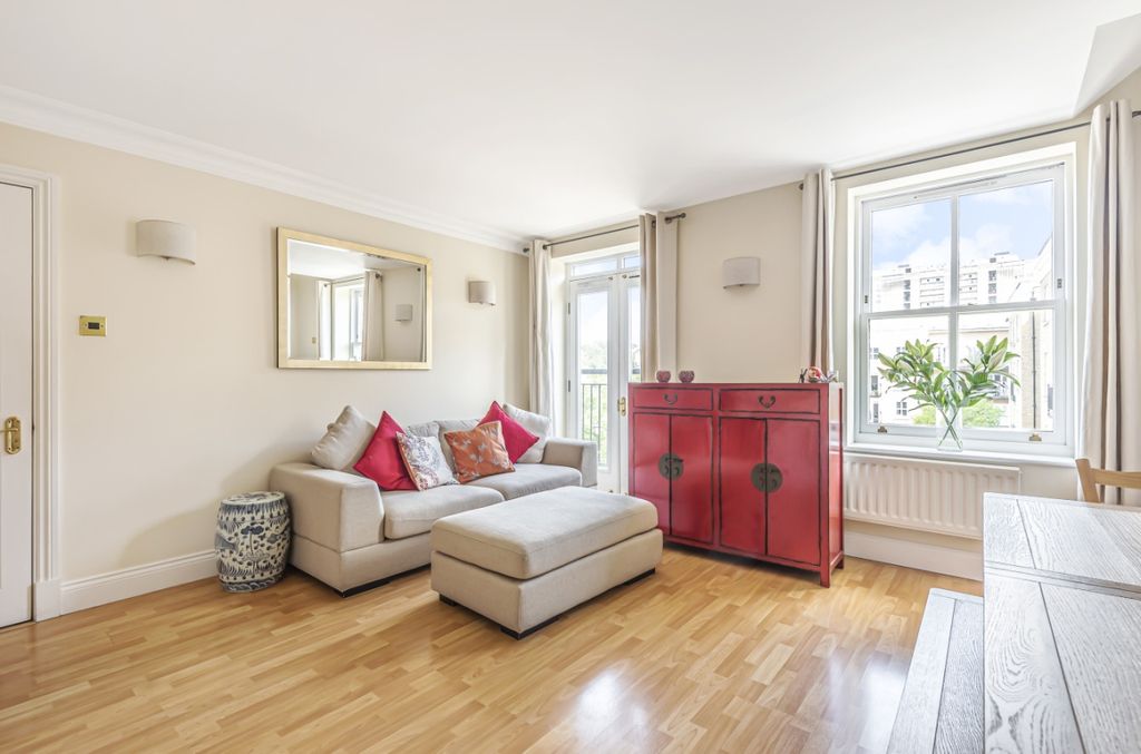 Property photo 2 of 14 612276 (3)